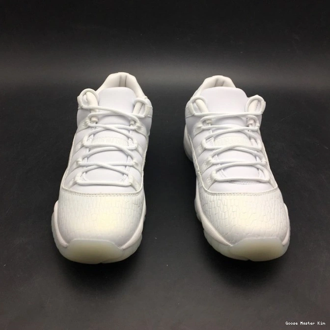 Jordan Low White Heiress 11 897331-100 Frost Air 0804